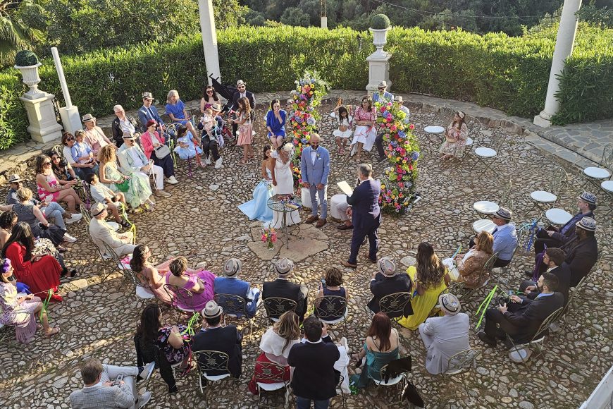 Oficiante bodas Casa de la Era Marbella
